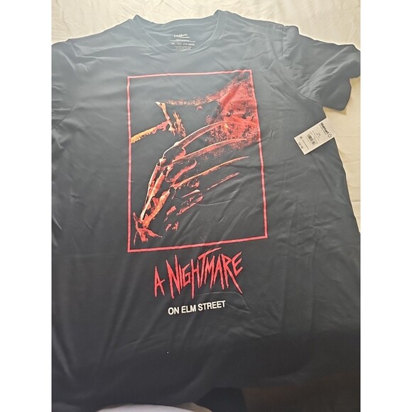 Freddy Krueger XXL Black Graphic Tee Horror Movie Shirt NWT - Picture 5 of 9